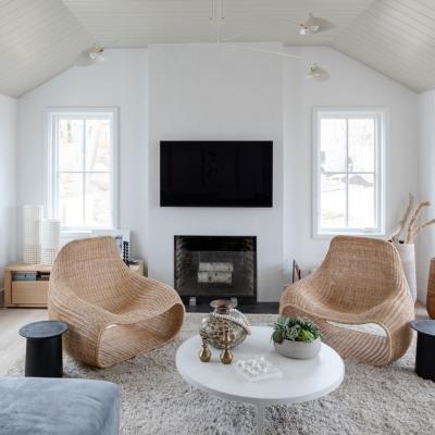 Sculpted ceiling lines